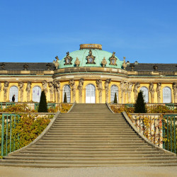 Sanssouci - Sorgenfri - var Fredrik den stores vakre sommerpalass. Foto: Wikimedia Commons 